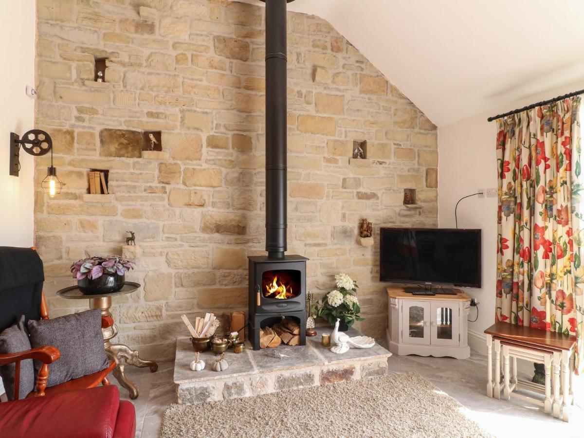 The Cottage Chesterfield Bagian luar foto